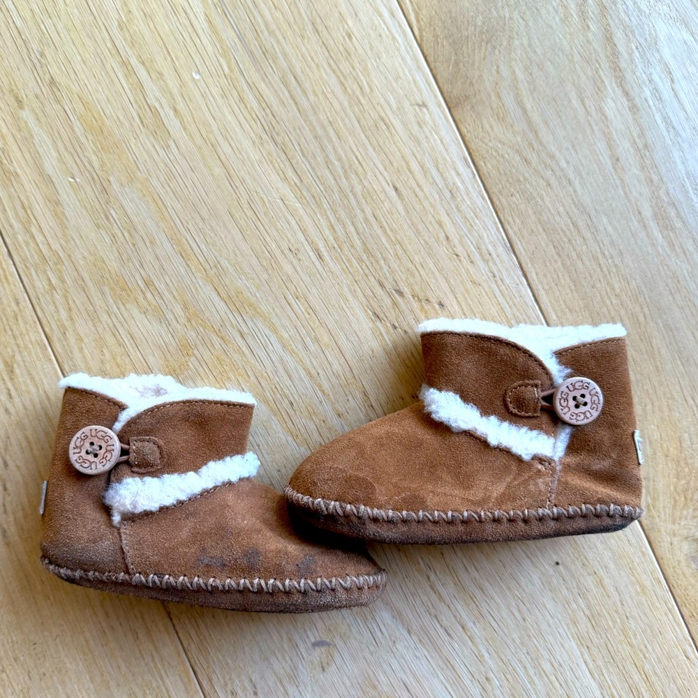 Baby Ugg booties